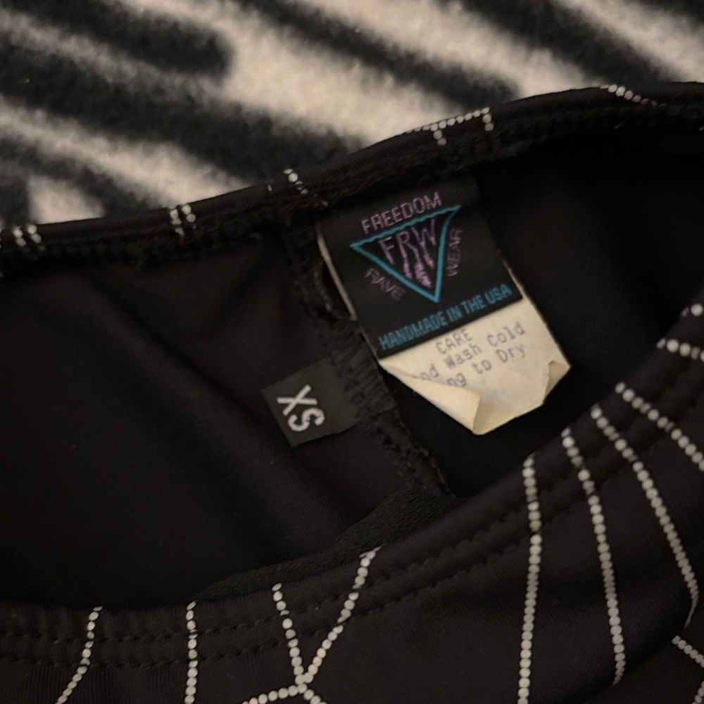 NWOT Freedom Rave Wear Reflective Set - Picture 6 of 8